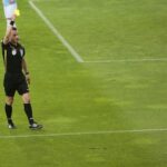 05.06.2020 Kielce. PKO Ekstraklasa. Mecz Korona Kielce - Piast Gliwice. Na zdjęciu: sędzia Bartosz Frankowski / Wiktor Taszłow / Radio Kielce