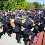 06.06.2020. Kałków. Uroczystości pogrzebowe ks. Czesława Wali / Wiktor Taszłow / Radio Kielce