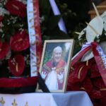 06.06.2020. Kałków. Uroczystości pogrzebowe ks. Czesława Wali / Wiktor Taszłow / Radio Kielce