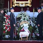 06.06.2020. Kałków. Uroczystości pogrzebowe ks. Czesława Wali / Wiktor Taszłow / Radio Kielce