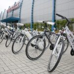 07.06.2020. Kielce. Rowery na kiermaszu letnim w Targach Kielce / Wiktor Taszłow / Radio Kielce