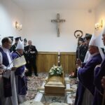 06.06.2020. Kałków. Uroczystości pogrzebowe ks. Czesława Wali / Wiktor Taszłow / Radio Kielce