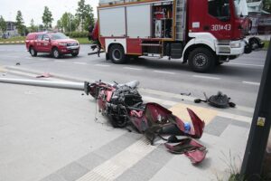 07.06.2020 Kielce. Wypadek w okolicach skrzyżowania alei Solidarności z ulicą Sandomierską / Wiktor Taszłow / Radio Kielce