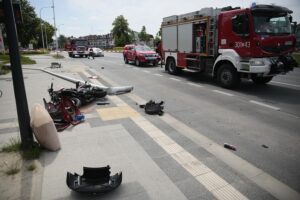 07.06.2020 Kielce. Wypadek w okolicach skrzyżowania alei Solidarności z ulicą Sandomierską / Wiktor Taszłow / Radio Kielce