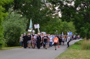 21.06.2020 Sulisławice. Drugi dzień uroczystości z okazji 200. rocznicy pielgrzymki mieszkańców Staszowa do Sulisławic / Grażyna Szlęzak-Wójcik / Radio Kielce