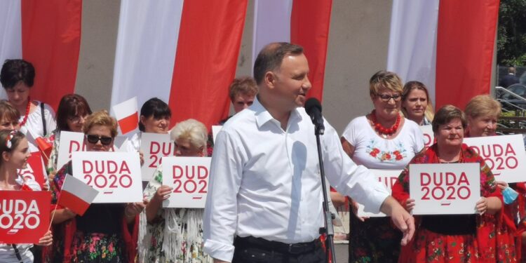 19.06.2020. Jędrzejów. Wizyta prezydenta RP Andrzeja Dudy / Jarosław Kubalski / Radio Kielce