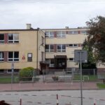 19.07.2020. Kazimierza Wielka. Szkoła Podstawowa nr 3 imienia św. Jana Pawła II / Anna Surówka