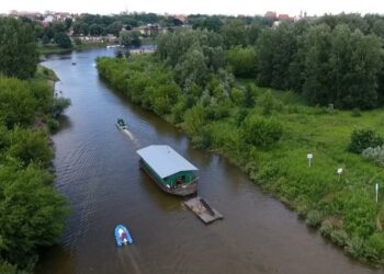 Pierwszy rejs "Przygody" po latach / kadr z filmu