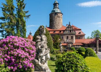 11.07.2020. Muzyczne podróże. Dolny Śląsk / Grażyna Woźniczka