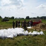 18-19.07.2020 Maśnik i Struzki. Ćwiczeniami WOT w zakresie działań przeciwpowodziowych oraz gaszenia pożarów kompleksów leśnych / KP PSP Staszów