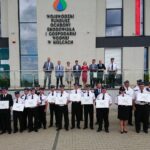 06.07.2020. Kielce. Odebranie promes przez strażaków-ochotników na projekty łączące ochronę środowiska z poprawą energooszczędnością strażnic / Daniel Lenart / Radio Kielce