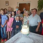 02.07.2020 Łysaków Kawęczyński. Setne urodziny Stanisława Bartochy / Ewa Pociejowska-Gawęda / Radio Kielce