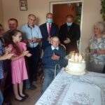 02.07.2020 Łysaków Kawęczyński. Setne urodziny Stanisława Bartochy / Ewa Pociejowska-Gawęda / Radio Kielce