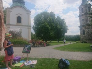 Jędrzejów. Piknik Malarski / Ewa Pociejowska-Gawęda / Radio Kielce