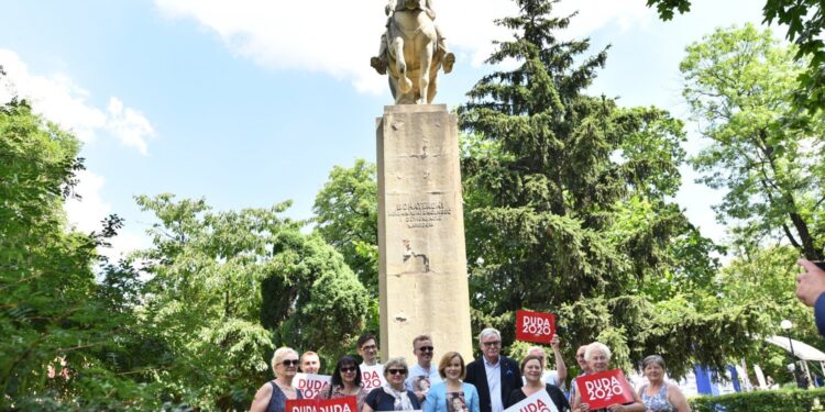 04.07.2020 Końskie. Anna Krupka - wiceminister sportu z wizytą w Końskich / Magdalena Galas-Klusek / Radio Kielce