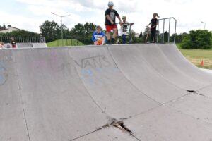 23.07.2020. Końskie. Skatepark / Magdalena Galas-Klusek / Radio Kielce