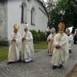19.07.2020. Małogoszcz. Prymicyjna msza święta arcybiskupa Henryka Jagodzińskiego / Ewa Pociejowska-Gawęda / Radio Kielce
