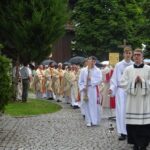 19.07.2020. Małogoszcz. Prymicyjna msza święta arcybiskupa Henryka Jagodzińskiego / Ewa Pociejowska-Gawęda / Radio Kielce