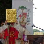 19.07.2020. Małogoszcz. Prymicyjna msza święta arcybiskupa Henryka Jagodzińskiego / Ewa Pociejowska-Gawęda / Radio Kielce