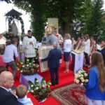 19.07.2020. Małogoszcz. Prymicyjna msza święta arcybiskupa Henryka Jagodzińskiego / Ewa Pociejowska-Gawęda / Radio Kielce