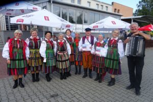 26.07.2020 Jędrzejów. Eliminacje do 44. Buskich Spotkań z Folklorem. Na zdjęciu Zespół Śpiewaczy „Sokołów” / Ewa Pociejowska-Gawęda / Radio Kielce