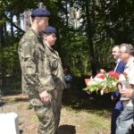 10.07.2020. Kaziny. Uroczystości z okazji Dnia Walki i Męczeństwa Wsi Polskiej. Na zdjęciu (od lewej): Przemysław Gołąb, Jan Budziosz, Zygmunt Ozga - przedstawiciele Zarządu Gminnego PSL w Wodzisławiu / Ewa Pociejowska-Gawęda / Radio Kielce