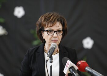 08.07.2020. Osiek. Wizyta marszałek Sejmu Elżbiety Witek / Jarosław Kubalski / Radio Kielce