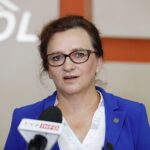 03.07.2020. Starachowice. Wizyta minister rodziny, pracy i polityki społecznej Marleny Maląg. Na zdjęciu: poseł Agata Wojtyszek / Jarosław Kubalski / Radio Kielce