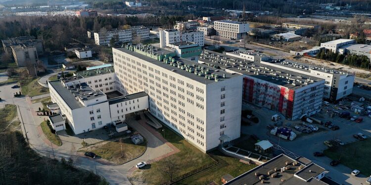 18.03.2020 Starachowice. Szpital / Jarosław Kubalski / Radio Kielce