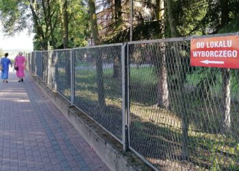 28.06.2020. Kazimierza Wielka. Wybory prezydenckie. Lokal wyborczy nr 4 w budynku Szkoły Podstawowej nr 3 / Marta Gajda / Radio Kielce
