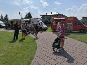 11.07.2020 Busko-Zdrój. Zlot Food Trucków / Marta Gajda / Radio Kielce