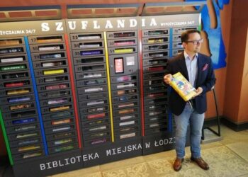Szuflandia, czyli samoobsługowa wypożyczalnia książek w Łodzi / Radosław Wilczek / Radio Łódź