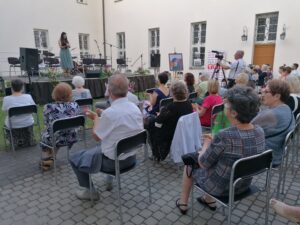 26.07.2020 Pińczów. Muzeum Regionalne. 22. Koncert Pamięci Jana Góreckiego / Marta Gajda / Radio Kielce