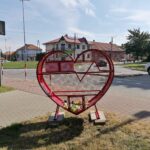 30.07.2020 Kazimierza Wielka. Pojemnik na nakrętki / Marta Gajda / Radio Kielce