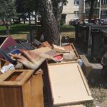 30.07.2020. Kielce. Przepełnione altany śmietnikowe / Piotr Kwaśniewski / Radio Kielce