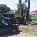 30.07.2020. Kielce. Przepełnione altany śmietnikowe / Piotr Kwaśniewski / Radio Kielce