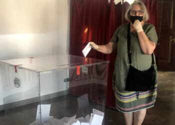 28.06.2020. Sandomierz. Wybory prezydenckie. Obwodowa komisja wyborcza nr 3 / Grażyna-Szlęzak-Wójcik / Radio Kielce