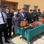 09.07.2020 Słupcza, gm. Dwikozy.  Przekazanie strażakom z OSP nowego sprzętu / Grażyna Szlęzak-Wójcik / Radio Kielce