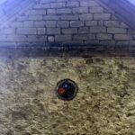 Wiązownica Mała, gmina Staszów. Prace przy kapliczce / Jacek Piwowarski