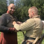 28.07.2020. Sandomierz. Plan zdjęciowy reportażu o Henryku Sandomierskim i Templariuszach. Na zdjęciu (po lewej): Maciej Bury - odtwórca roli Henryka Sandomierskiego / Grażyna Szlęzak-Wójcik / Radio Kielce