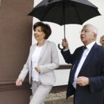03.07.2020 Starachowice. Minister Marlena Maląg - szefowa resortu  rodziny, pracy i polityki społecznej odwiedza Ośrodek Szkolenia i Wychowania Ochotniczych Hufców Pracy w Starachowicach. Od lewej: minister Marlena Maląg, poseł Krzysztof Lipiec, Zbigniew Koniusz - wojewoda świętokrzyski. / Jarosław Kubalski / Radio Kielce