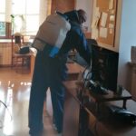 28.07.2020. Sandomierz. Dezynfekcja urzędu miasta / UM Sandomierz