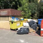 30.07.2020. Kielce. Przepełnione altany śmietnikowe / Jarosław Kubalski / Radio Kielce