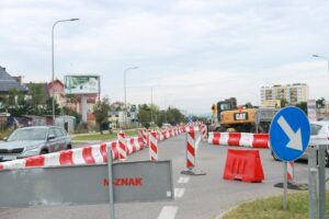 27.07.2020. Kielce. Utrudnienia na ul. Warszawskiej / Magdalena Blicharska / Radio Kielce