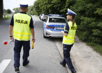 16.08.2019 Kielce. Ulica Krakowska. Policyjna akcja "Sierpniowy weekend 2019" / Jarosław Kubalski / Radio Kielce