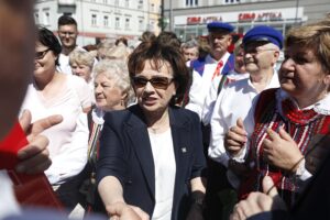 01.07.2020 Kielce. Marszałek Sejmu Elżbieta Witek spotkała się z kielczanami / Jarosław Kubalski / Radio Kielce