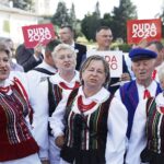 10.07.2020 Kielce. Podsumowanie przez Prawo i Sprawiedliwość kampanii wyborczej Andrzeja Dudy. Zespół "Piekoszowianie" / Jarosław Kubalski / Radio Kielce