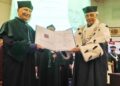 01.07.2020 Kielce. Politechnika Świętokrzyska. Tytuł doktora honoris causa dostał profesor Lech Czarnecki. Z prawej rektor Wiesław Trąmpczyński / Jarosław Kubalski / Radio Kielce