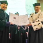 01.07.2020 Kielce. Politechnika Świętokrzyska. Tytuł doktora honoris causa dostał profesor Lech Czarnecki. Z prawej rektor Wiesław Trąmpczyński / Jarosław Kubalski / Radio Kielce