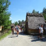 05.07.2020. Kopiec. Otwarcie wioski neolitycznej dla turystów / Emilia Sitarska / Radio Kielce